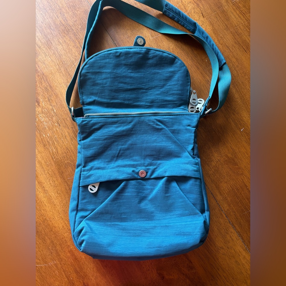 Baggallini Blue Crossbody Bag with Soft Fabric and Flap Closure - Picture 6 of 7